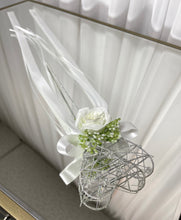 Load image into Gallery viewer, Off White, Cream and Ivory Wedding Collection