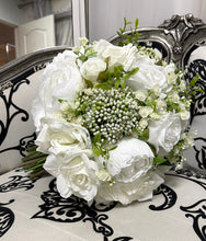 Load image into Gallery viewer, White and Ivory Wedding Collection