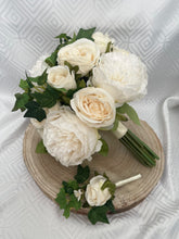 Load image into Gallery viewer, Off White, Cream and Ivory Wedding Collection