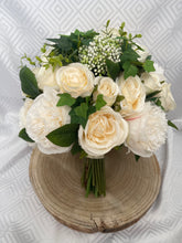 Load image into Gallery viewer, Off White, Cream and Ivory Wedding Collection