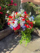 Load image into Gallery viewer, Union Jack Hanging Basket
