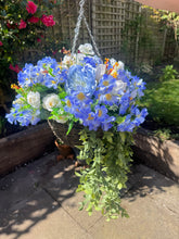 Load image into Gallery viewer, Light Blue Hanging Basket
