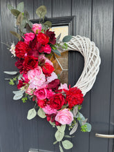 Load image into Gallery viewer, Pink and Red Valentines Heart Wreath - White
