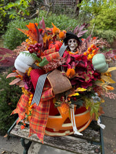 Load image into Gallery viewer, Jack-o-lantern 48cm

