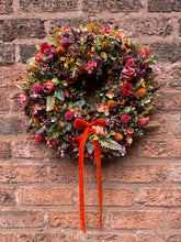 Load image into Gallery viewer, 40cm Autumn Love Wreath
