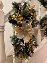 Load image into Gallery viewer, Stair Swag - Cream, Champagne and Gold
