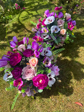 Load image into Gallery viewer, Purple Mix Artificial Grave Pot
