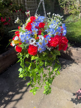 Load image into Gallery viewer, Union Jack Hanging Basket
