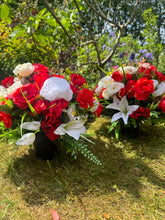 Load image into Gallery viewer, Red and White Artificial Grave Pot
