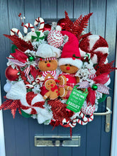 Load image into Gallery viewer, Gingerbread Family Wreath

