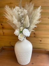 Load image into Gallery viewer, Pretty Pampas Arrangement - Vase not included
