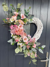 Load image into Gallery viewer, Bethany Heart Wreath
