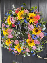 Load image into Gallery viewer, Sunflower Melody
